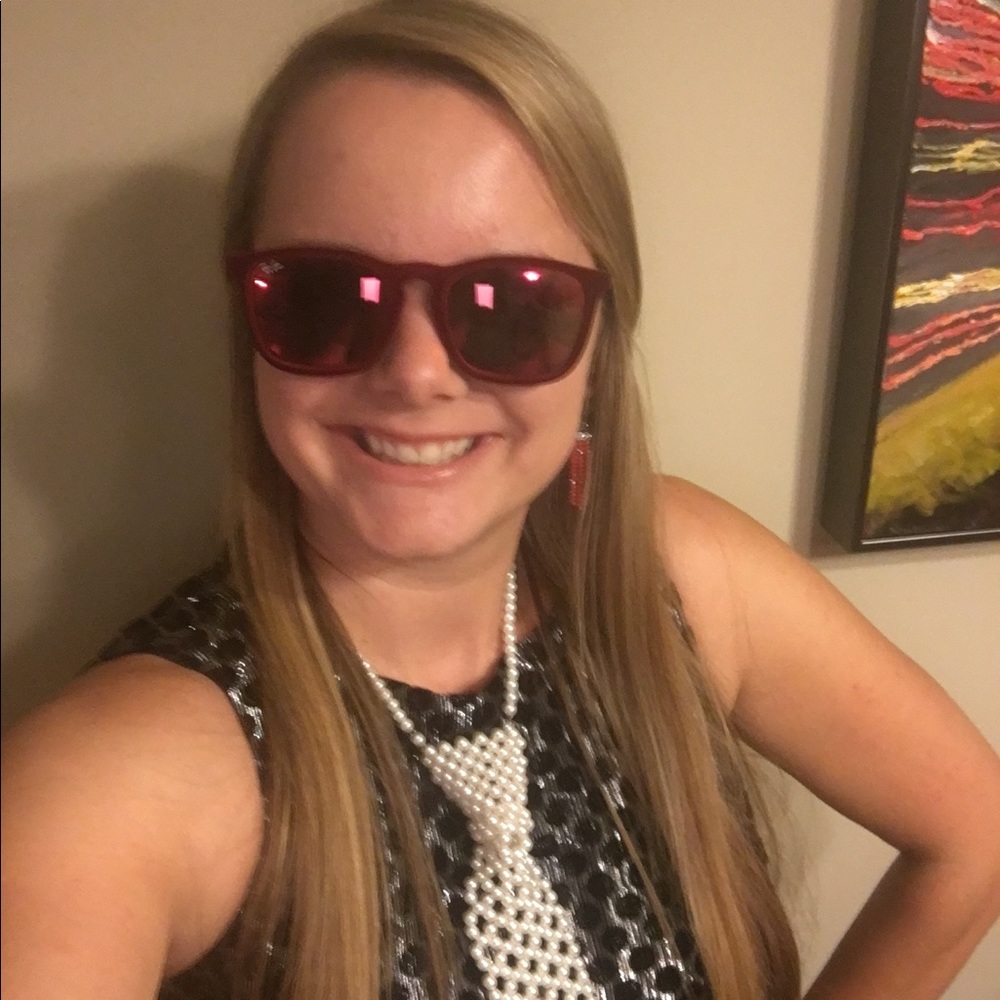 Meet your Posher, Amanda